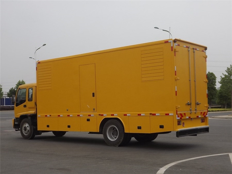 济阳出租发电机-柴油发电机组电压低报警怎么办？