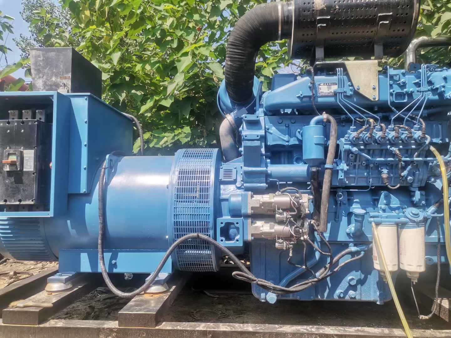 济阳详细说明降低 800kW 柴油发电机输出电流波动的方法